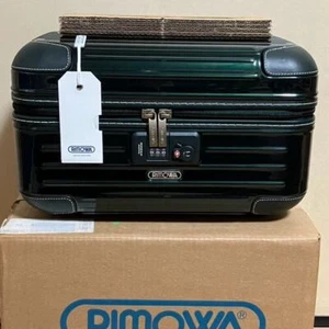 RIMOWA Bossa Nova Beauty Case 870.38, Green, Unused, Free Shipping - Picture 1 of 4