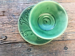 ANTIQUE GREEN GLAZE HANDCRAFTED ENGRAVED CERAMIC ART POTTERY BOWL & PLATE - Picture 1 of 12