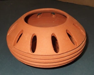TERRACOTTA CERAMIC VOTIVE TEA LIGHT CANDLE HOLDER DISK STYLE GLIMMER FAIRY LIGHT - Picture 1 of 4