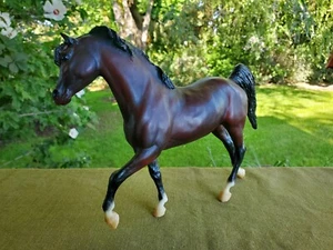 Breyer Horse #700694 Ofir Sire of Witez II 1994 Tour Model Signed by Peter Stone - Picture 1 of 8