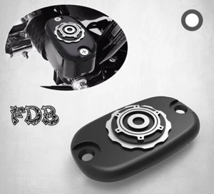 Fit H-D 2005-2007 TOURING Smashing Gear Contrast Cut Rear Master Cylinder Cover - Picture 1 of 8