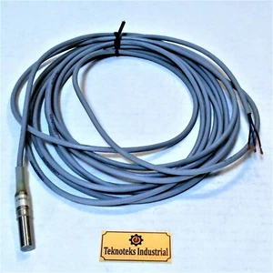 MULTIVAC  105025459  PROXIMITY  SENSOR   - Picture 1 of 3