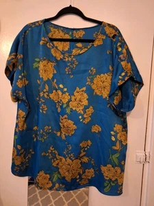 🩷🩵💜River Island Blue Flower Top Size18 💜🩵🩷 - Picture 1 of 4