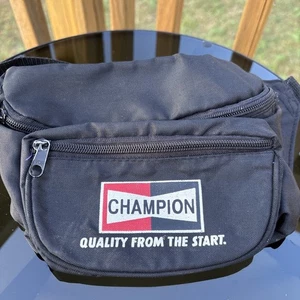 Riñonera Champion Bujías Vintage Años 90 Negra Calidad Desde el Inicio - Imagen 1 de 8