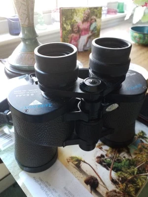 Swift Audubon 8.5x44 Binoculars  - Image 1 of 4