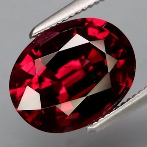 4,98 quilates ¡Muy buen color y fuego completo! Granate rodolita rojo cereza natural África - Imagen 1 de 4