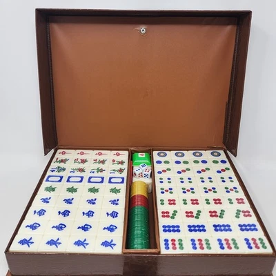 Vintage Mah Jong Mahjong Chinese Set 144 Tiles Vinyl Carrying Case Extras   - Image 1 of 4