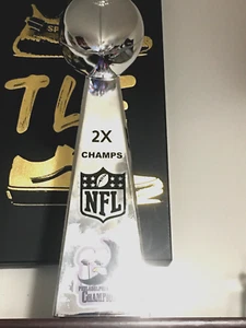 2X Champs Philadelphia Eagles Football Replica Trofeo Lombardi - Finitura Cromata #4 - Foto 1 di 4