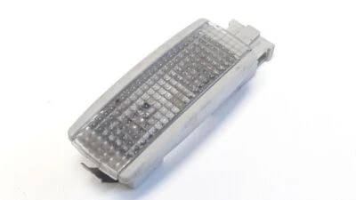 Volkswagen Golf IV 1999 Sonstige Leuchte Innenraum 3B0947113 UST14403 - Imagem 1 de 4