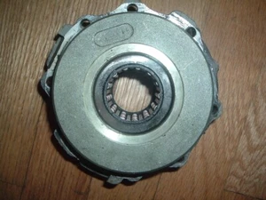 JOHNSON EVINRUDE OMC HOUSING BEARING ASSEMBLY 0381581 - Picture 1 of 3