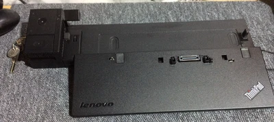 Lenovo ThinkPad Ultra Dock 40A2 – 2×DP/HDMI/DVI/VGA – mit 2 Schlüsseln - Bild 1 von 4