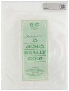 Muhammad Ali Signed Islamic Brochure No.8 Green 9x3 Pamplet - (Beckett Slabbed) - Picture 1 of 2