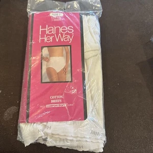 Vintage 1990 HANES Her Way Panties Briefs 3 Pack White Size 7 NEW OPEN Cotton - Picture 1 of 8