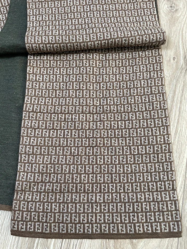 Fendi Monograma FF Lana Chal Bufanda Estola Beige Verde Logo De Colección AUTÉNTICO Foto 1 de 4