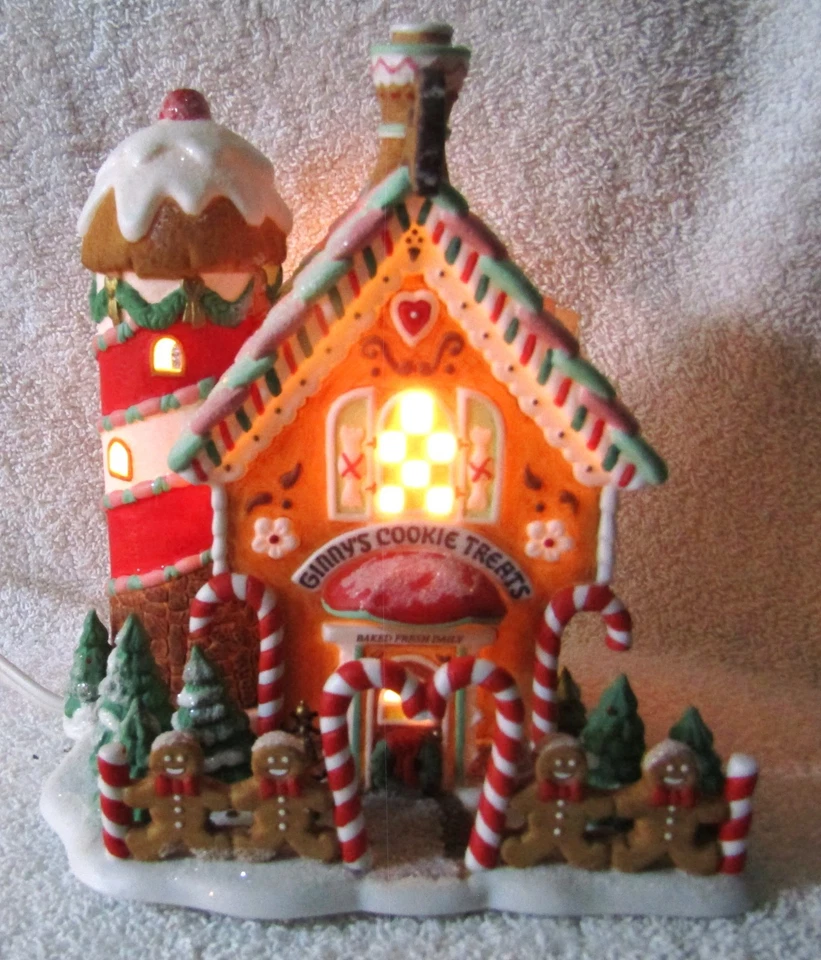Department 56 Ginny's Cookie Treats Set Holiday Village Lighted House - Image 1 of 4