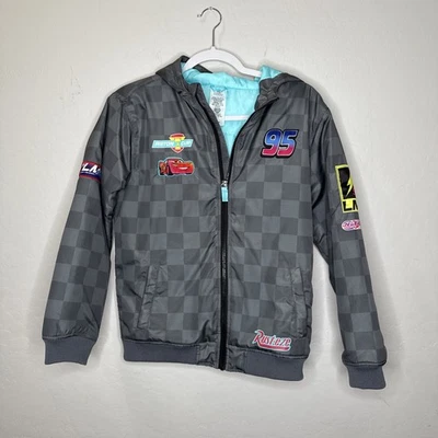 Chaqueta para niños Disney Parks Disney Pixar Cars usada en excelente estado Foto 1 de 4