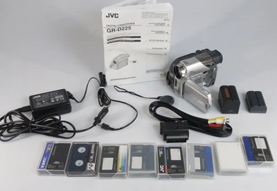 JVC GR-D225 MINIDV MINI-DV DIGITAL HANDYCAM CAMCORDER MIT ZUBEHÖR - Bild 1 von 4