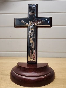 Large Vintage Chrome Crucifix On Solid Hardwood Stand 32cm - Picture 1 of 2