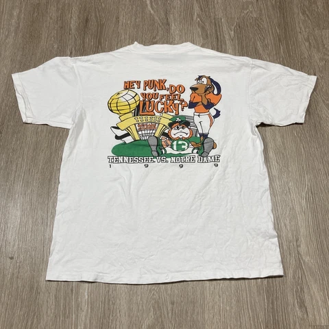 Vintage Tennessee T Shirt L Vols Vs Notre Dame Punk Feel Lucky NCAA Game-day Tee Cover