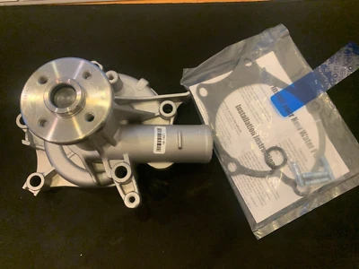 Professional Grade Water Pump for Caterpillar Forklift FGC18 / FGC20 3141933 - Image 1 of 4