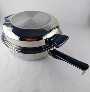 Amway Queen 11" Skillet Chicken Fryer w/ Dome Lid & Egg Insert Stainless Steel - Picture 1 of 12