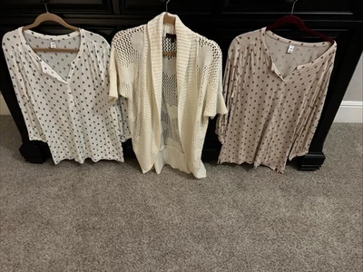 Usado en Excelente Condición Lote De 3 Damas Mangas 3/4 Top Ligero Y Un Suéter Topper L Foto 1 de 4