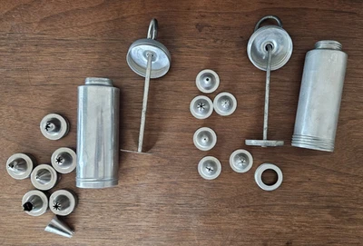 2 prensas decoradoras de galletas de glaseado vintage 12 puntas émbolos metálicos de aluminio Foto 1 de 4