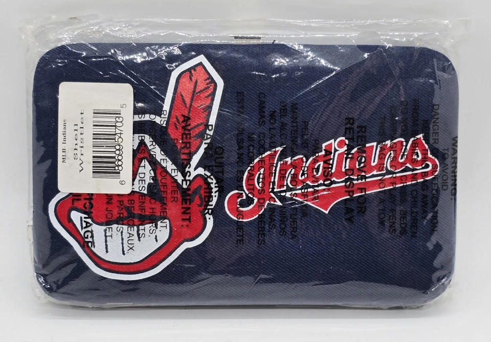 Vintage NOS Cleveland Indians Shell Wristlet Wallet Sealed Guardians MLB New - Image 1 of 4