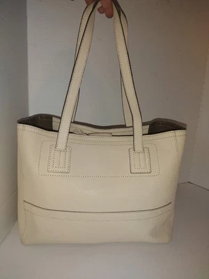 Cartera de cuero beige genuino B. Makowsky con bolsa extraíble con estampado de animales Foto 1 de 4