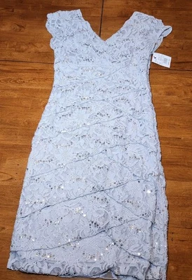 Vestido Scarlett Nite Talla 6 Gris Fiesta Regreso a Casa Encaje Lentejuelas Forrado Nuevo con Etiquetas Foto 1 de 4