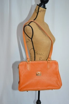 Valentina цветной ржавчины оранжевый мягкий галечной кожи сделано в Италии наплечная сумка - Изображение 1 из 4