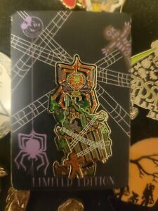 Disney Haunted Mansion Nightmare Before Christmas Gingerbread Passholder LE Pin