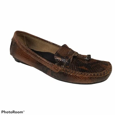 St. John's Bay Women's Tassel Loafers Size 8.5 M Leather Brown Snakeskin Flats  - Image 1 of 4