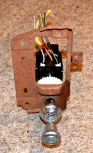 1974-1978 FORD MUSTANG 2 II HEADLIGHT SWITCH LAMP WITH BRACKET USED OEM - Picture 1 of 9