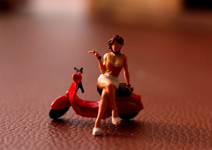 1/64 motorbike Cute maid girl Hot japan 3D Print figures fit 1:64 car mini sand