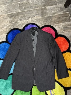 Blazer de lana Valentino Neiman Marcus a rayas negras hecho en Italia Foto 1 de 4