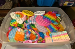 Pop It Fidget Bulk Toy Lot 90+ Pieces - Variety of Shapes And Sizes - New/Used - Picture 1 of 10