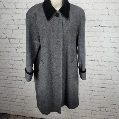 VTG Jofeld Grey Velvet Collar Accents Buttoned Lined Long Over Coat USA Large L - Image 1 of 4