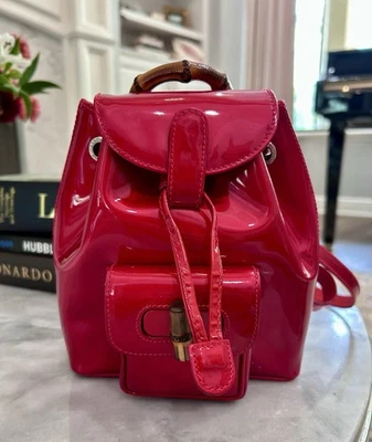 Mini Mochila Gucci en Esmalte Brillante Caramelo Manzana Rojo Charol con Bambú Foto 1 de 4