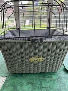 Nantucket Bike Pet Basket - Picture 1 of 11