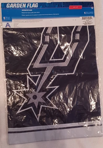 San Antonio Spurs Garden Flag Cover