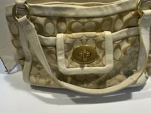 COACH Cricket Outline Signature C Shoulder Bag Satchel - Lt. Khaki - Picture 1 of 16