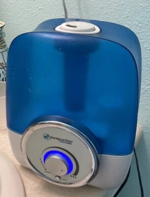 PureGuardian Ultrasonic H1200 Electro Warm And Cool Mist Aromatherapy Humidifier - Image 1 of 4