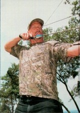 1999 Comic Images WWF SmackDown Wrestling Card #67 Stone Cold Steve Austin Camo