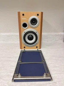 Single ( 1 ) Rare Technics SB-HD55 2-Way Bookshelf Speakers 100 Watts 6 Ohms - Picture 1 of 9