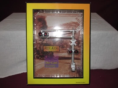 NEW MTH 30-11006 SCALE OPERATING SILVER & BLACK RAILROAD CROSSING SIGNAL GATE, O - Image 1 of 4