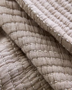 Quince Organic Cotton Channel Coverlet - Size King Color Taupe ~ NWOT - Picture 1 of 7