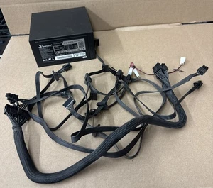 Seasonic 660W Power Supply SS-660XP ATX Active PFC 80PLUS 12V Fan - Picture 1 of 2