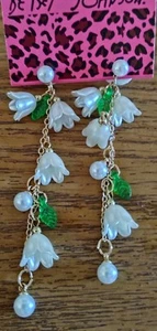 Betsey Johnson Lily Of The Valley Dangle Earrings - Picture 1 of 1