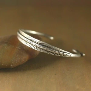 ETHNIC TRIBAL MIAO HANDMADE BRACELET / JB243 - Picture 1 of 2